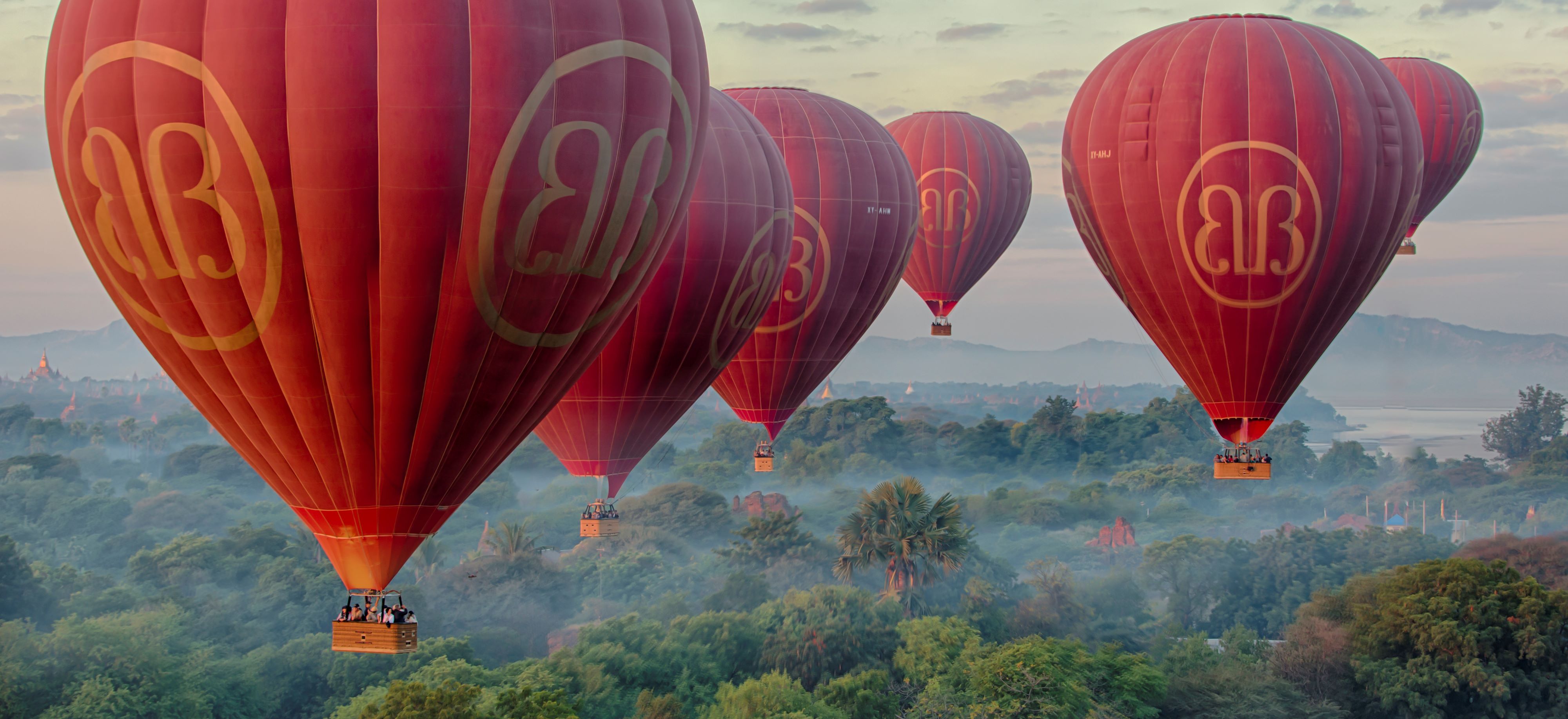 balloons-over-bagan